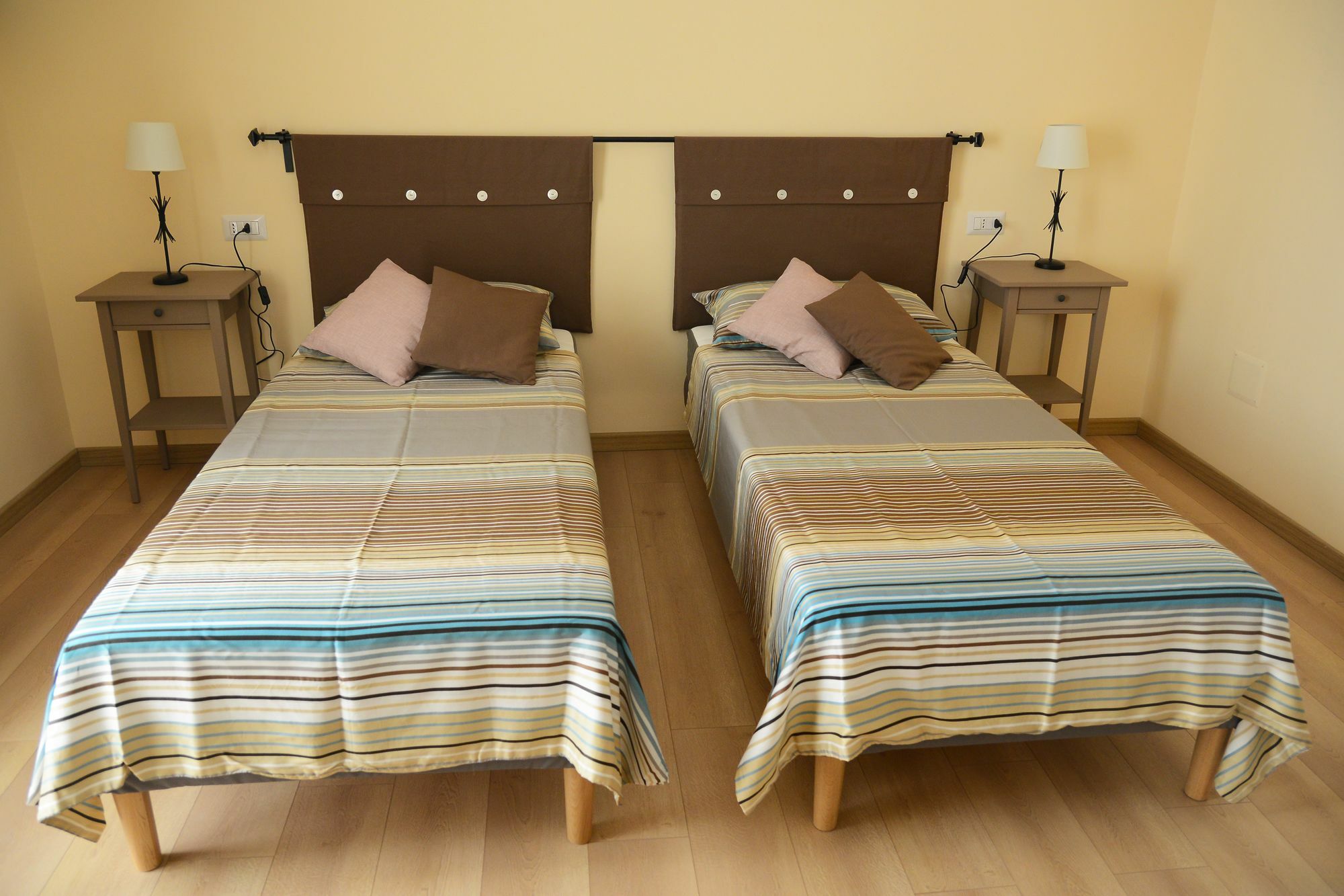 Donnaregina Boutique Apartment Neapol Zewnętrze zdjęcie